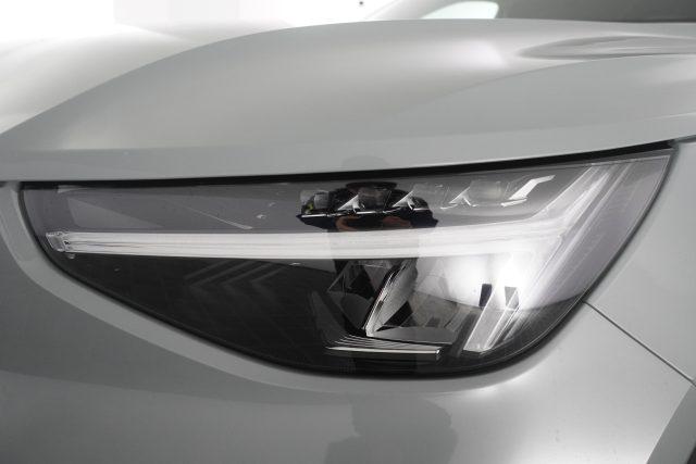VOLVO XC40 XC40 B3 automatico Plus Dark