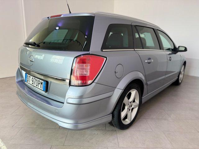 OPEL Astra 1.6 16V VVT Station Wagon Easytronic Cosmo