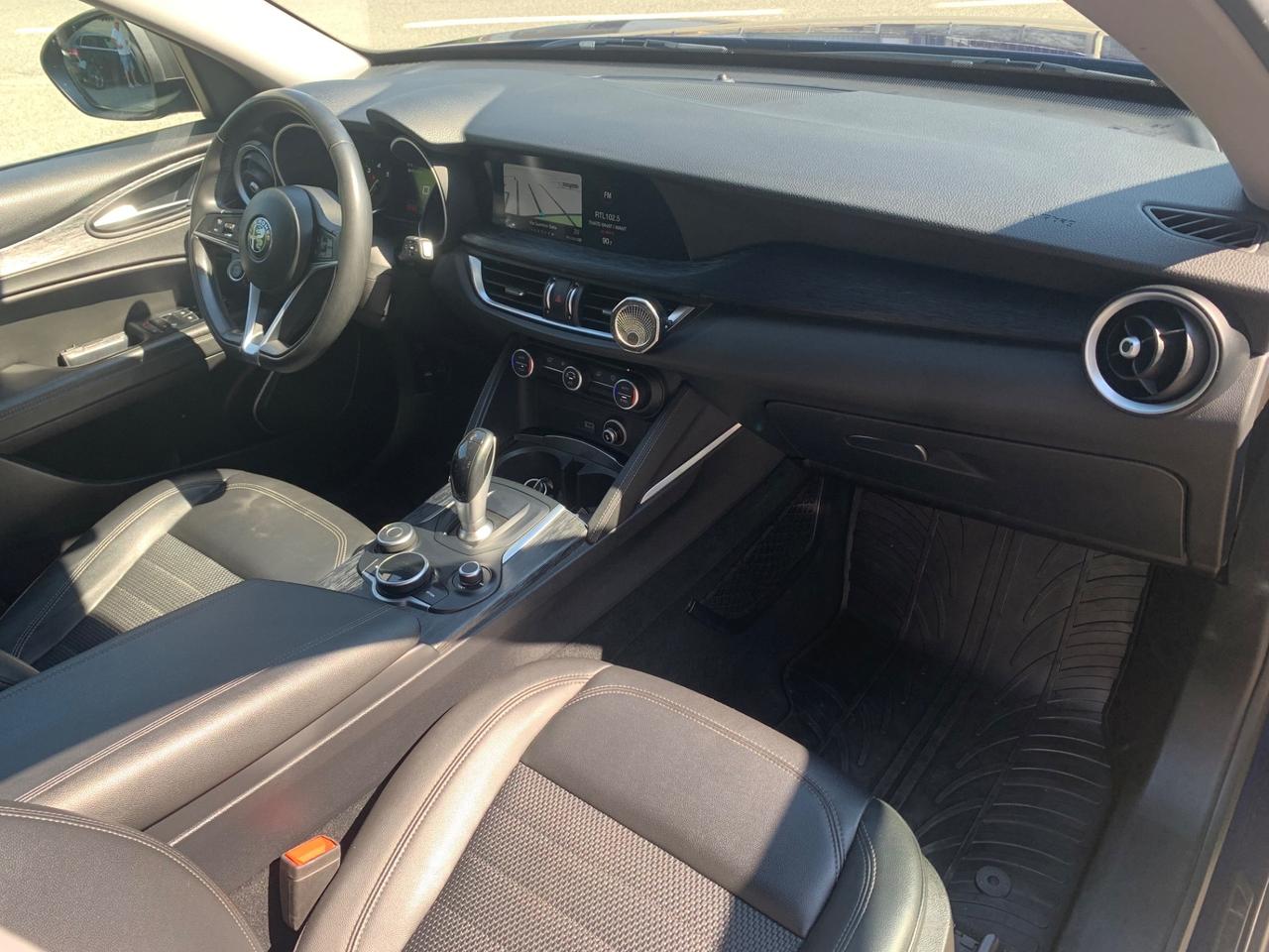 Alfa Romeo Stelvio 2.2 Turbodiesel 210 CV AT8 Q4 B-Tech