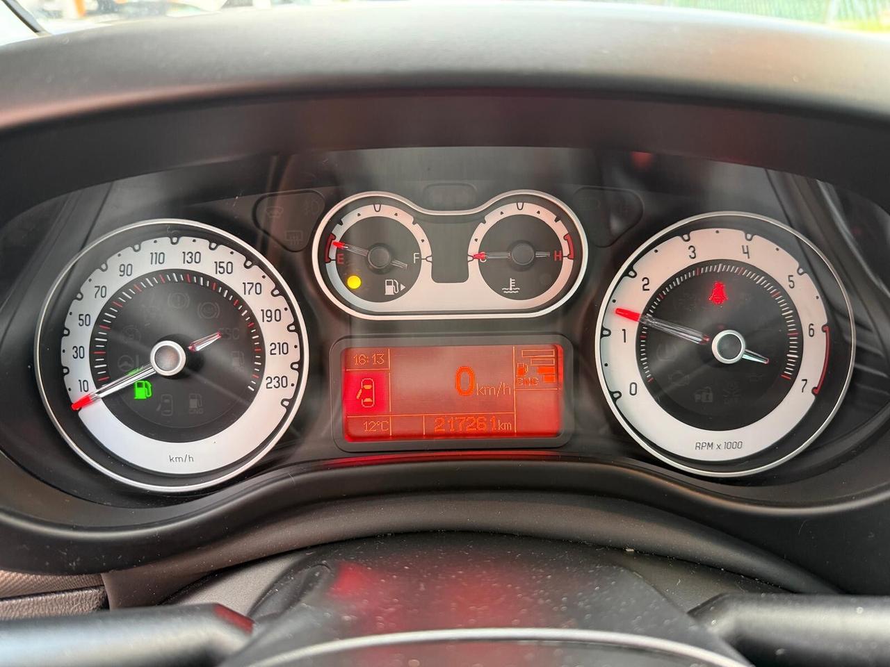 Fiat 500L 0.9 TwinAir Turbo Natural Power Lounge