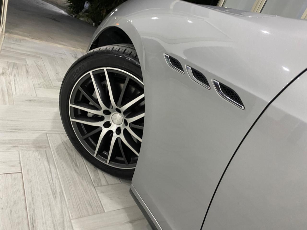 Maserati Ghibli 3.0 V6 275cv GRANSPORT IPERFULL2015