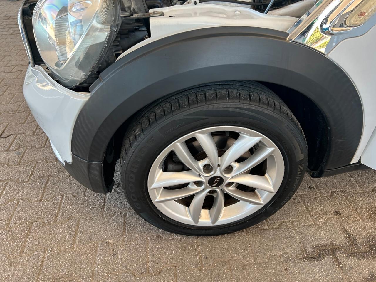 Mini Cooper Countryman 2.0 D Automatica