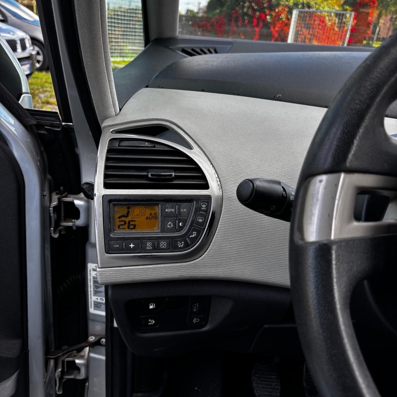 Citroen C4 Picasso 1.6 HDi 110 FAP Elegance