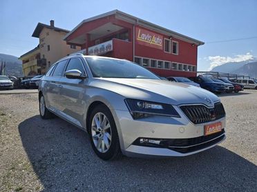 SKODA Superb 2.0 TDI 190 CV SCR DSG 4x4 Wagon Executive
