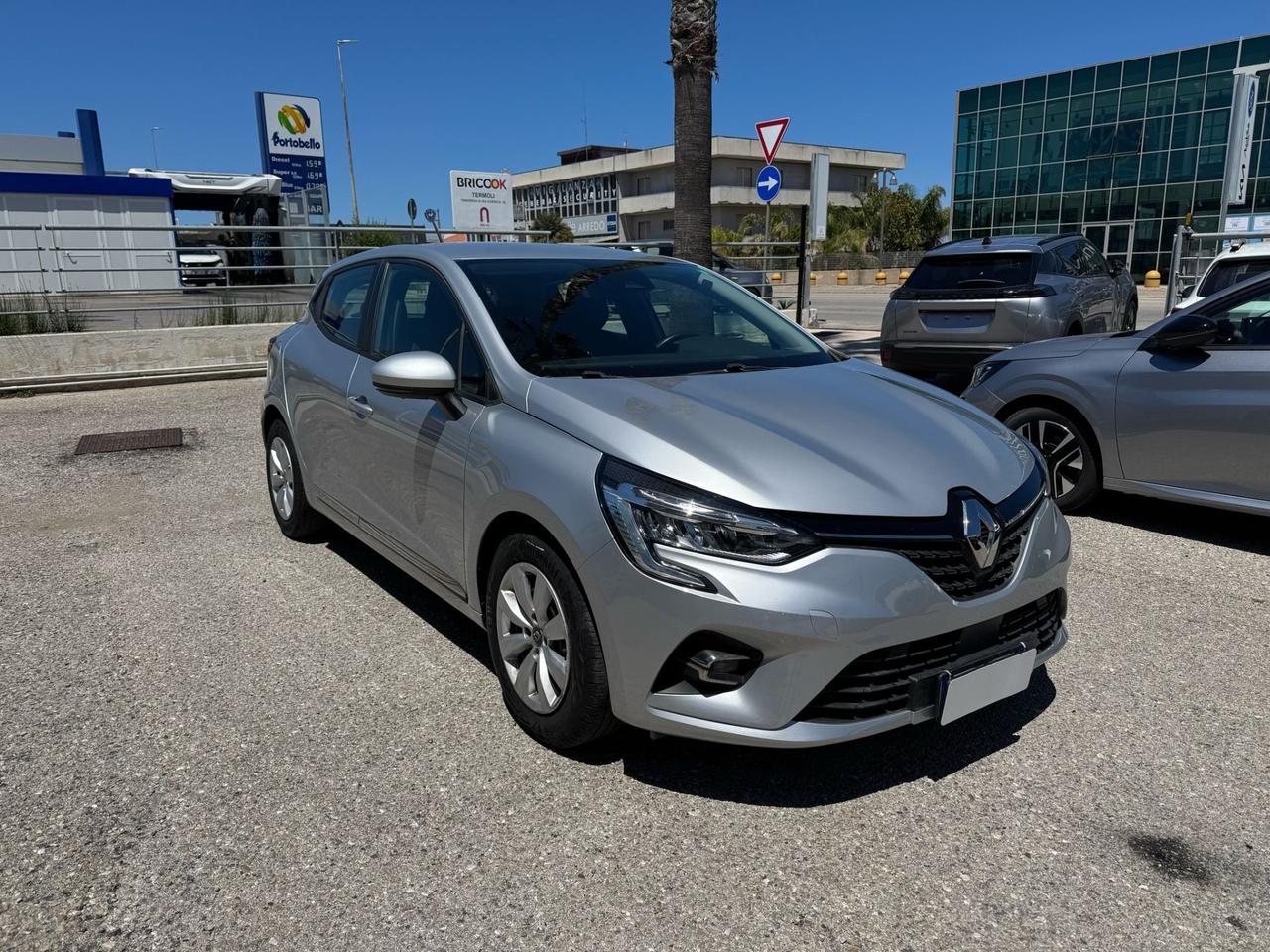 Renault Clio TCe 100 CV 5 porte Zen