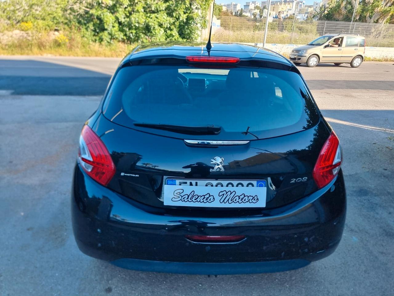 Peugeot 208 1.2 VTi 82 CV 5 porte Access GANCIO TRAINO