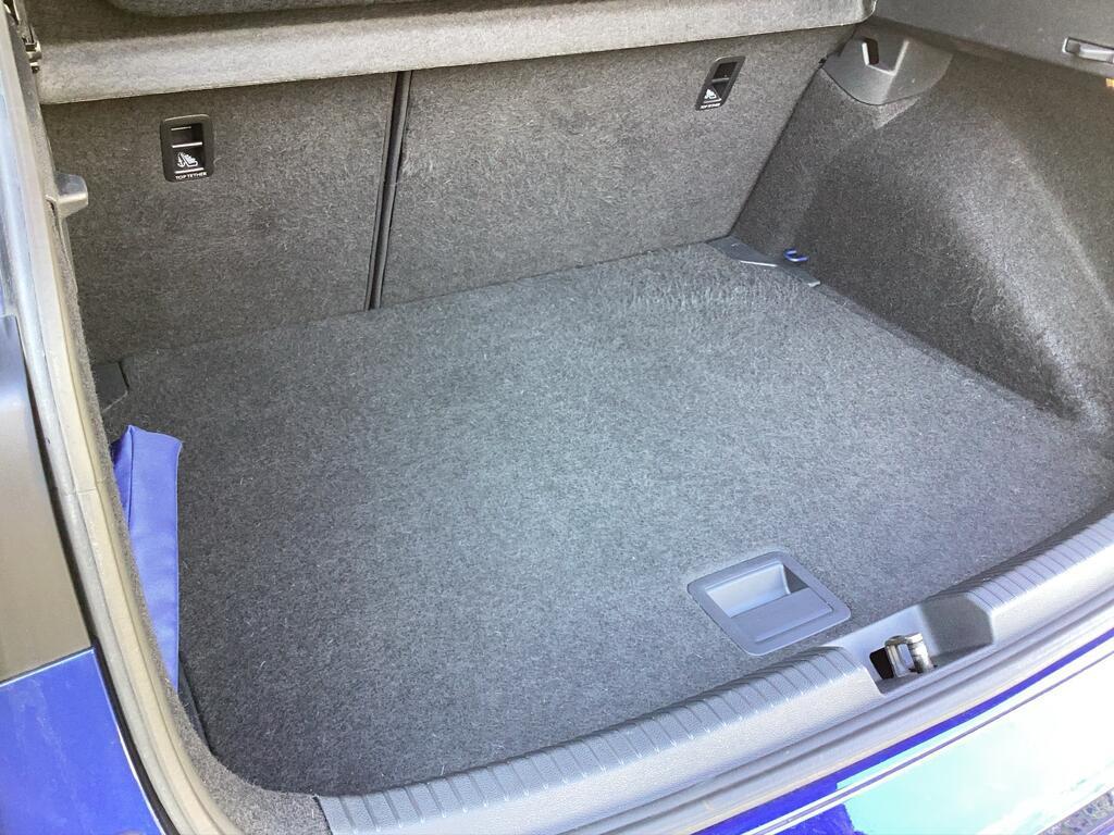 Volkswagen Taigo 1.0 TSI R-Line