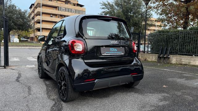 SMART ForTwo 70 1.0 TWINAMIC SUPERPASSION*C.L.16 BLACK*TEL.*LED