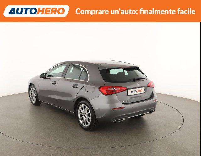 MERCEDES-BENZ A 220 Automatic Sport