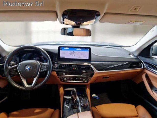 BMW 530 Serie 5 G31 Touring 530e ( PHEV ) Touring xdrive L