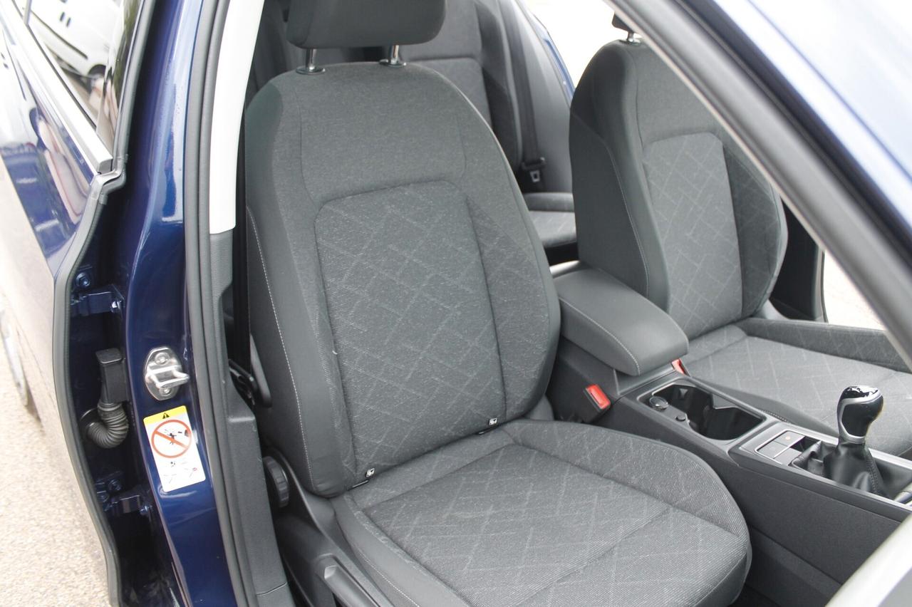 Volkswagen Golf 2.0 TDI 115 CV Life OK NEOPATENTATI