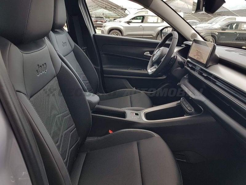 Jeep Avenger Avenger E-Hybrid Avenger Tech& Sky 1.2 110cv Dct Mhev