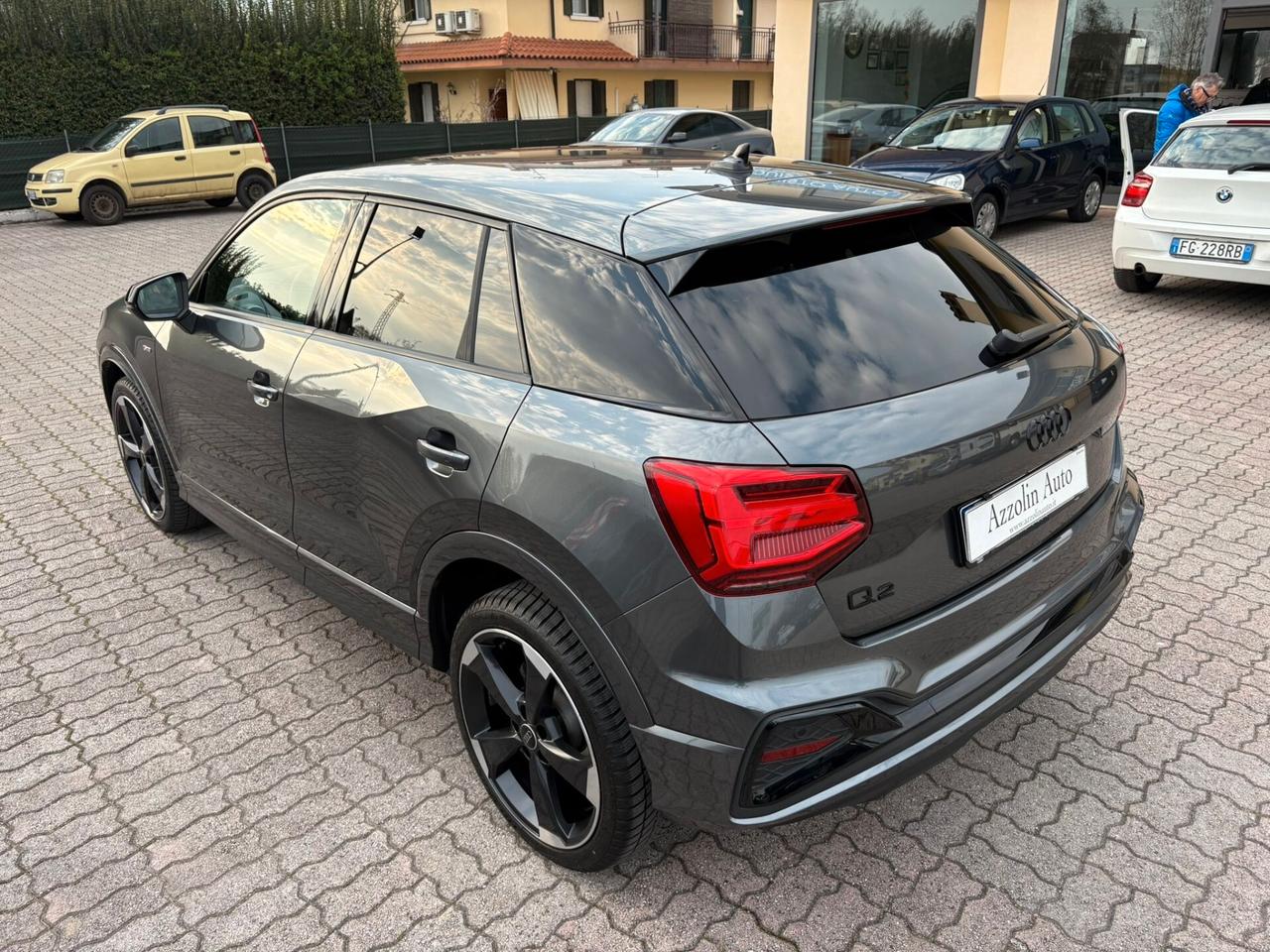 AUDI Q2 2.0 TDI IDENTITY BLACK S-LINE AUTOMATICO