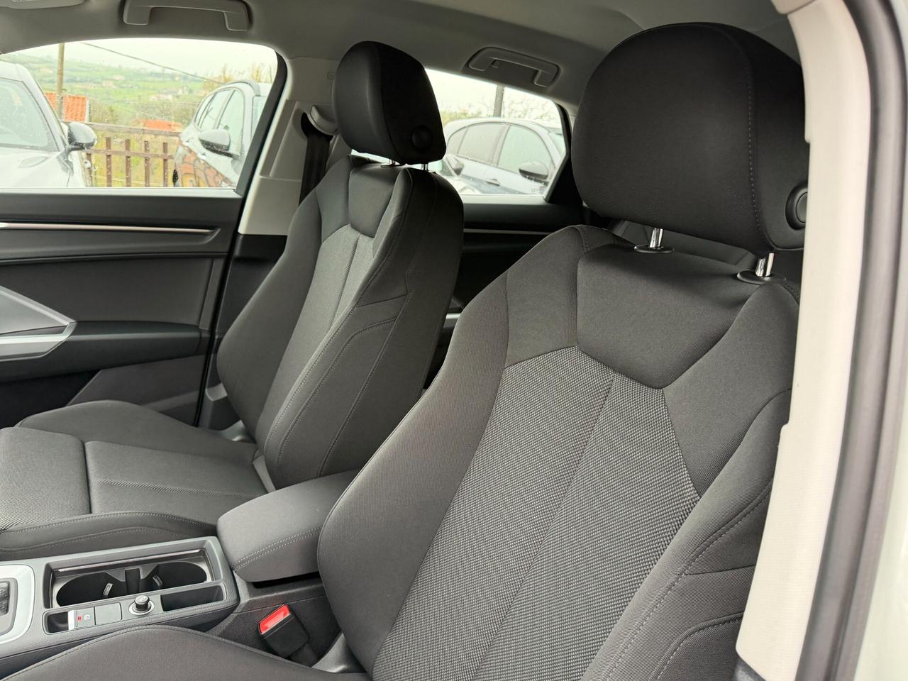 Audi Q3 SB 35 2.0 TDI 150 cv. S Tronic LINE EDITION