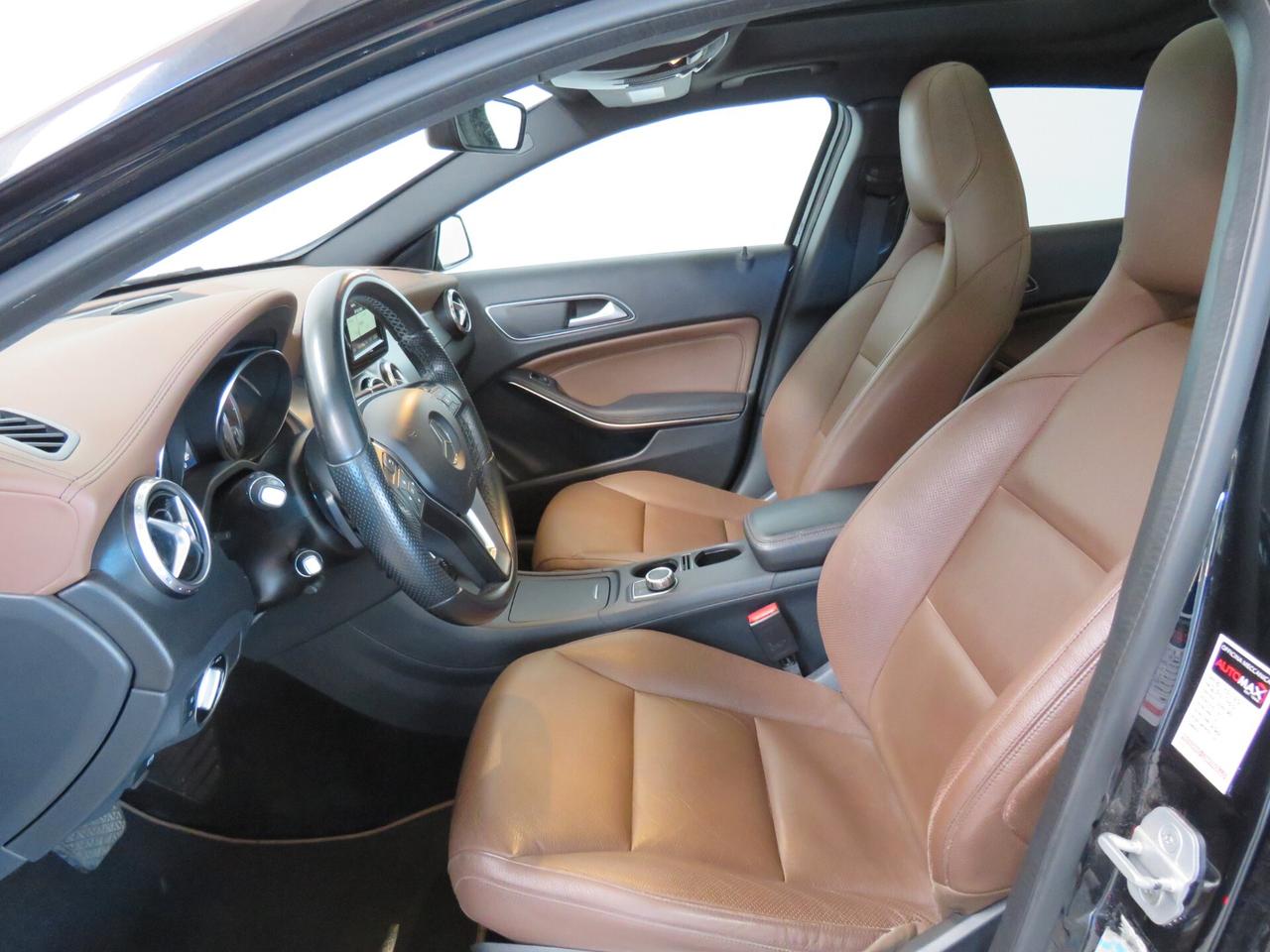 Mercedes-benz GLA 220 4matic premium