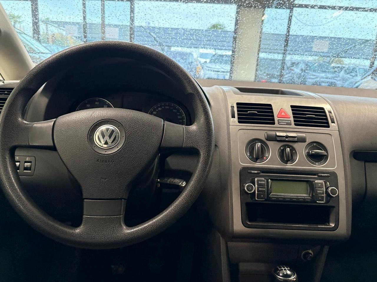 Volkswagen Touran CONCEPTLINE 1.6 102 CV 5mt