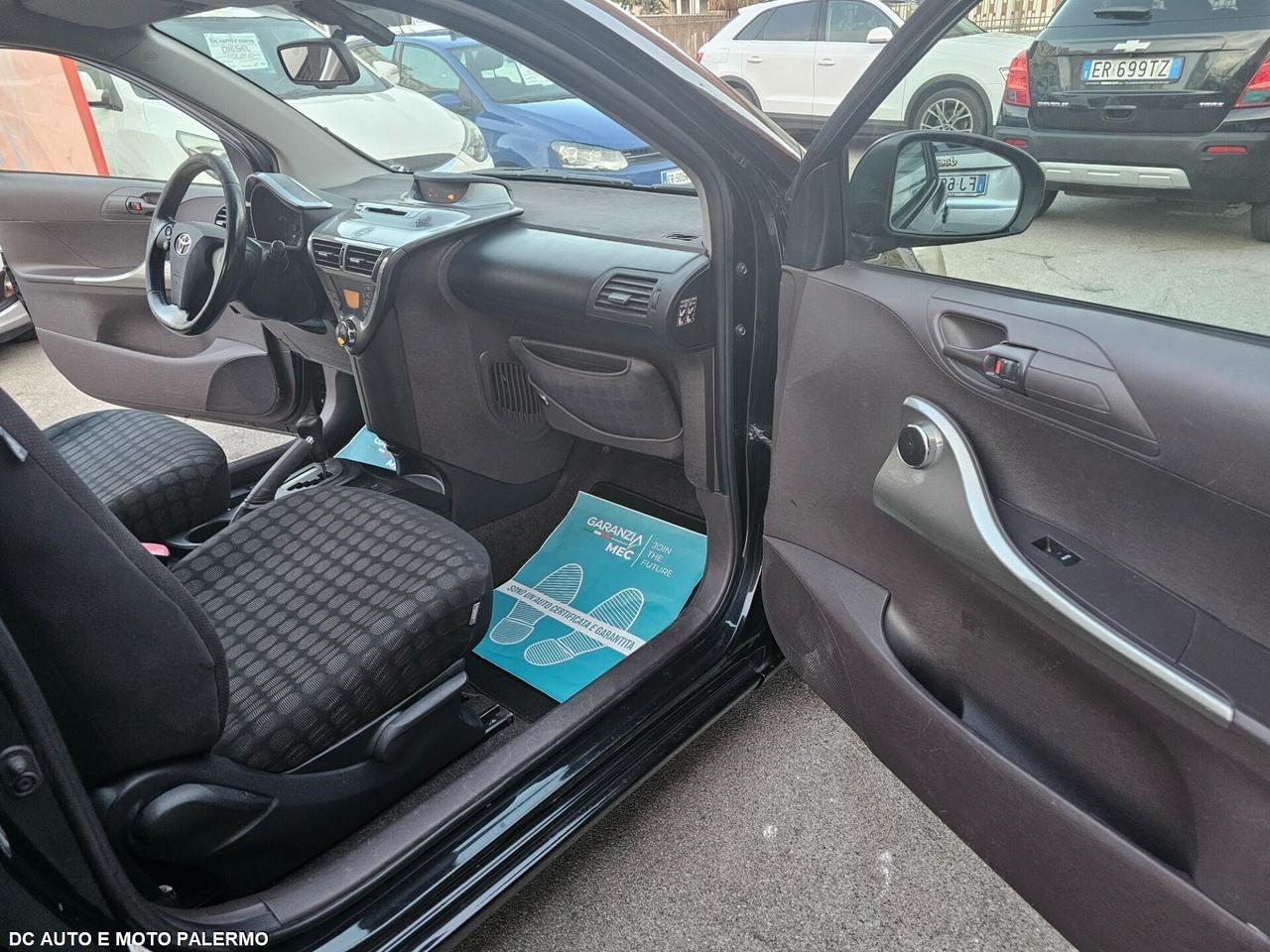Toyota iQ 1.0 Benzina 68CV.Automatica.Nuov.a.2009