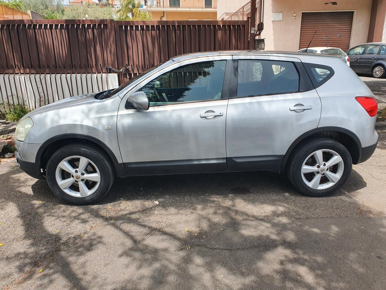 Nissan Qashqai 1.5 dCi DPF Visia anno 2010