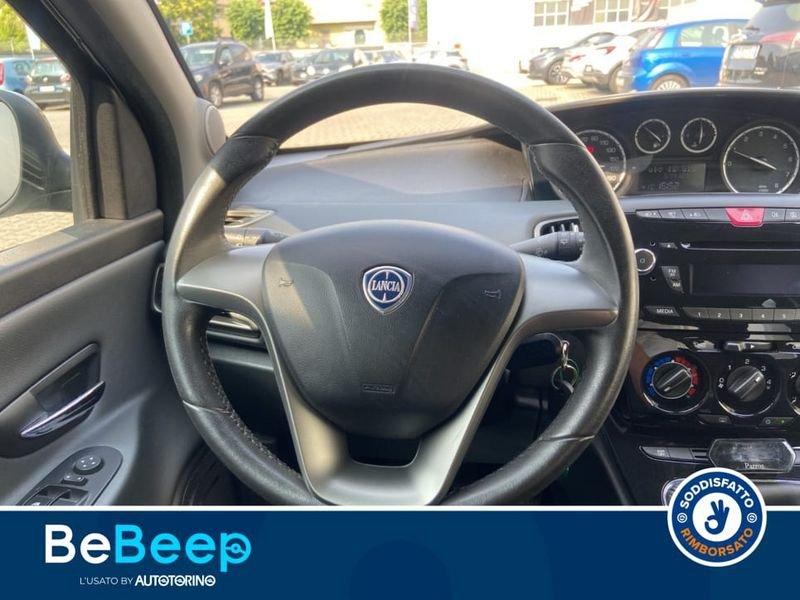 Lancia Ypsilon 1.2 8V SILVER 69CV