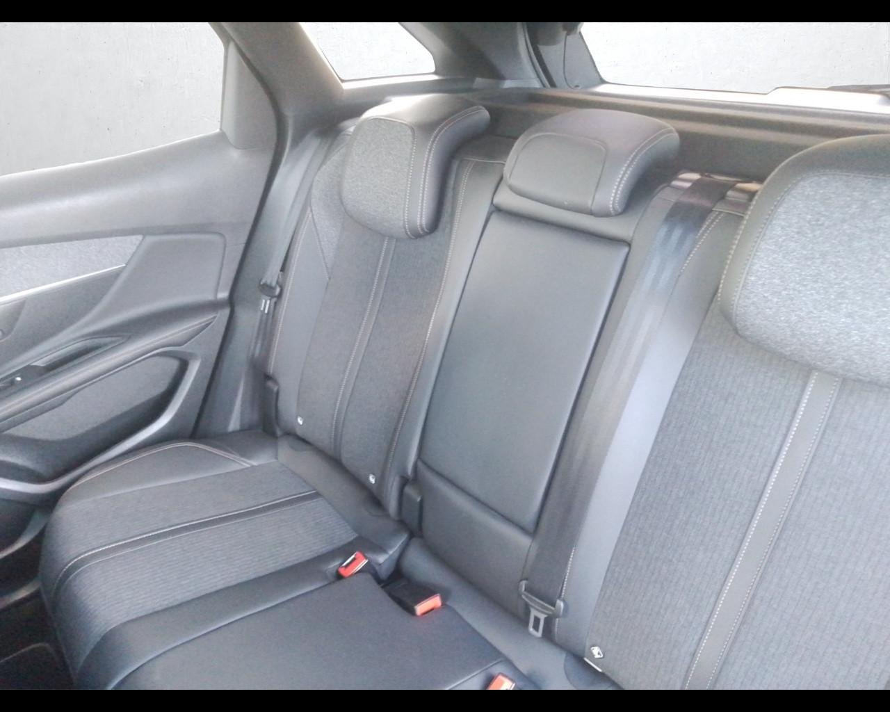 PEUGEOT 3008 2ª serie - 3008 BlueHDi 130 S&S GT Line