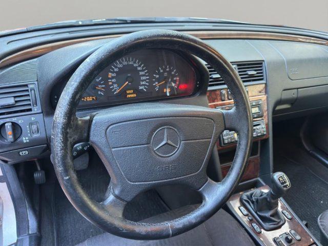MERCEDES-BENZ C 180 cat ELEGANCE