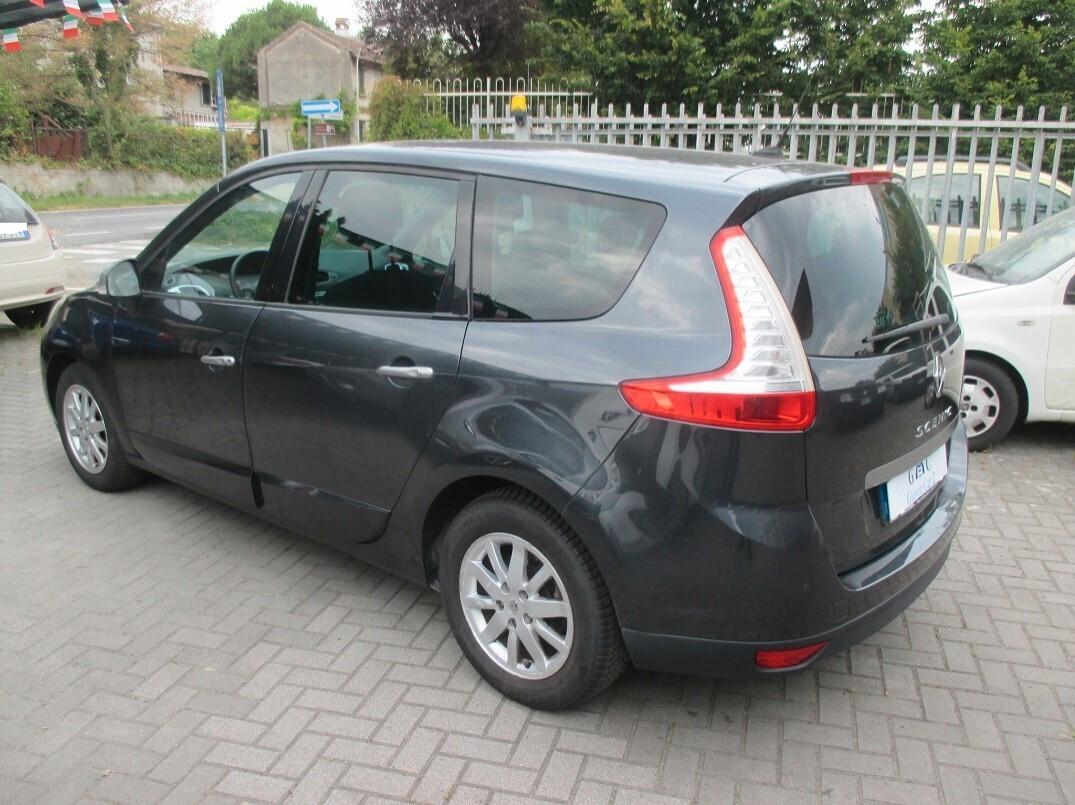 Renault Scenic 1.5 dCi 110CV Dynamique 7 Posti