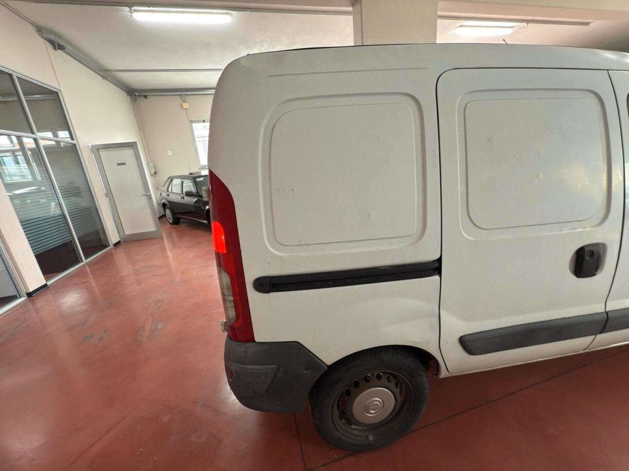 NISSAN KUBISTAR