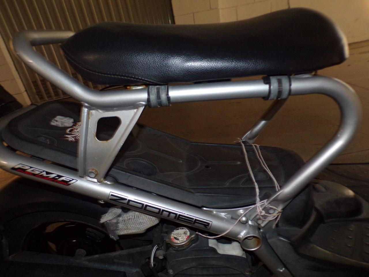 SCOOTER HONDA ZOOMER 50 4T DEL 2005 57.200 KM MOTORE SOSTITUITO NEL 2023