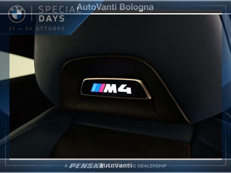 BMW M4 Coupé M4 Competition xDrive auto