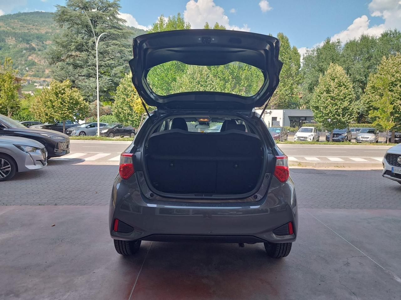 TOYOTA Yaris 5p 1.5h Active