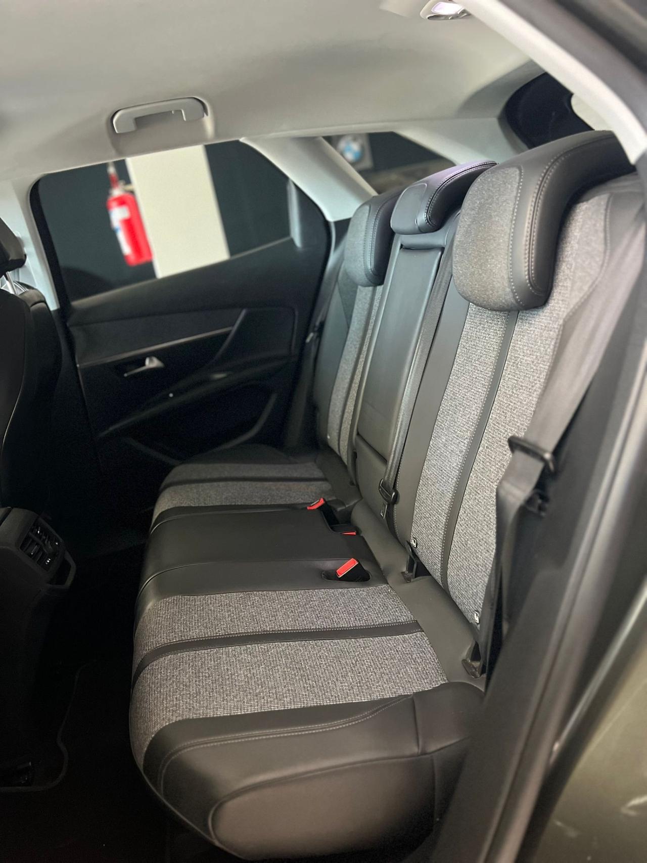 Peugeot 3008 BlueHDi 120 S&S Allure