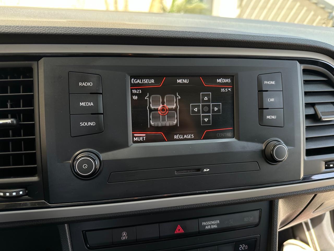 SEAT ATECA 1.6 TDI - GANCIO TRAINO