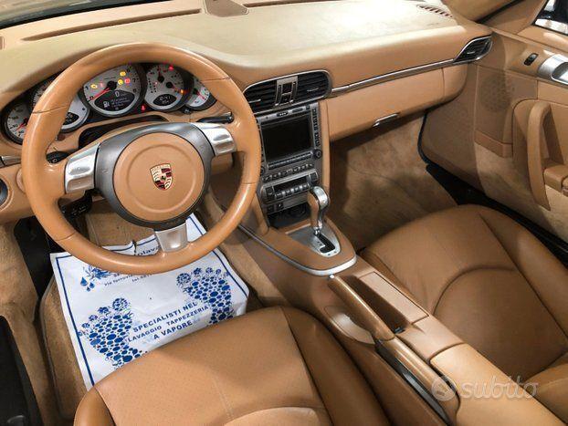 Porsche 911 (997) - carrera 4 s cabrio