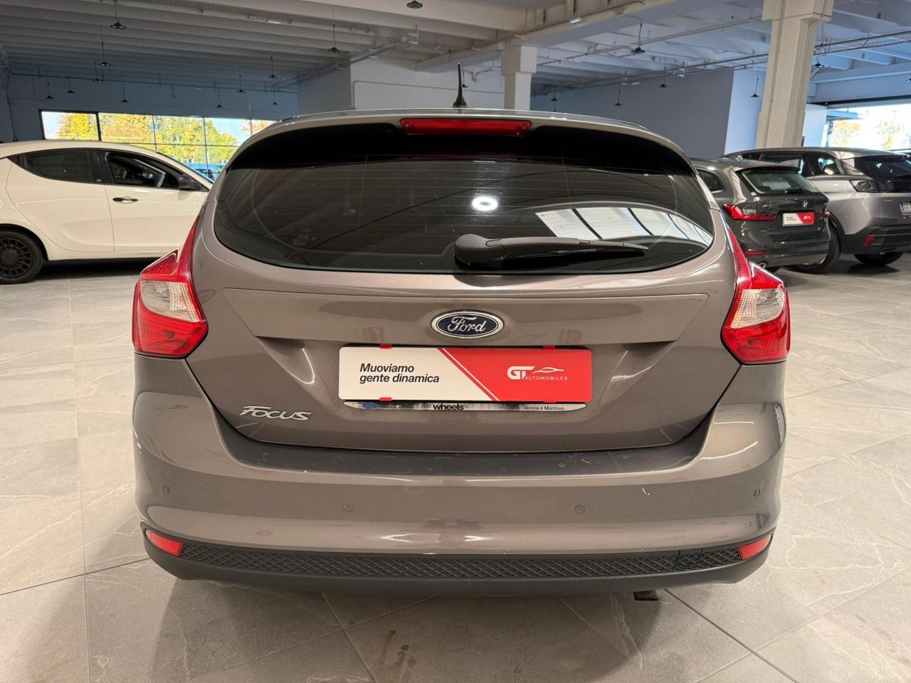 Ford Focus 1.6 120 CV GPL