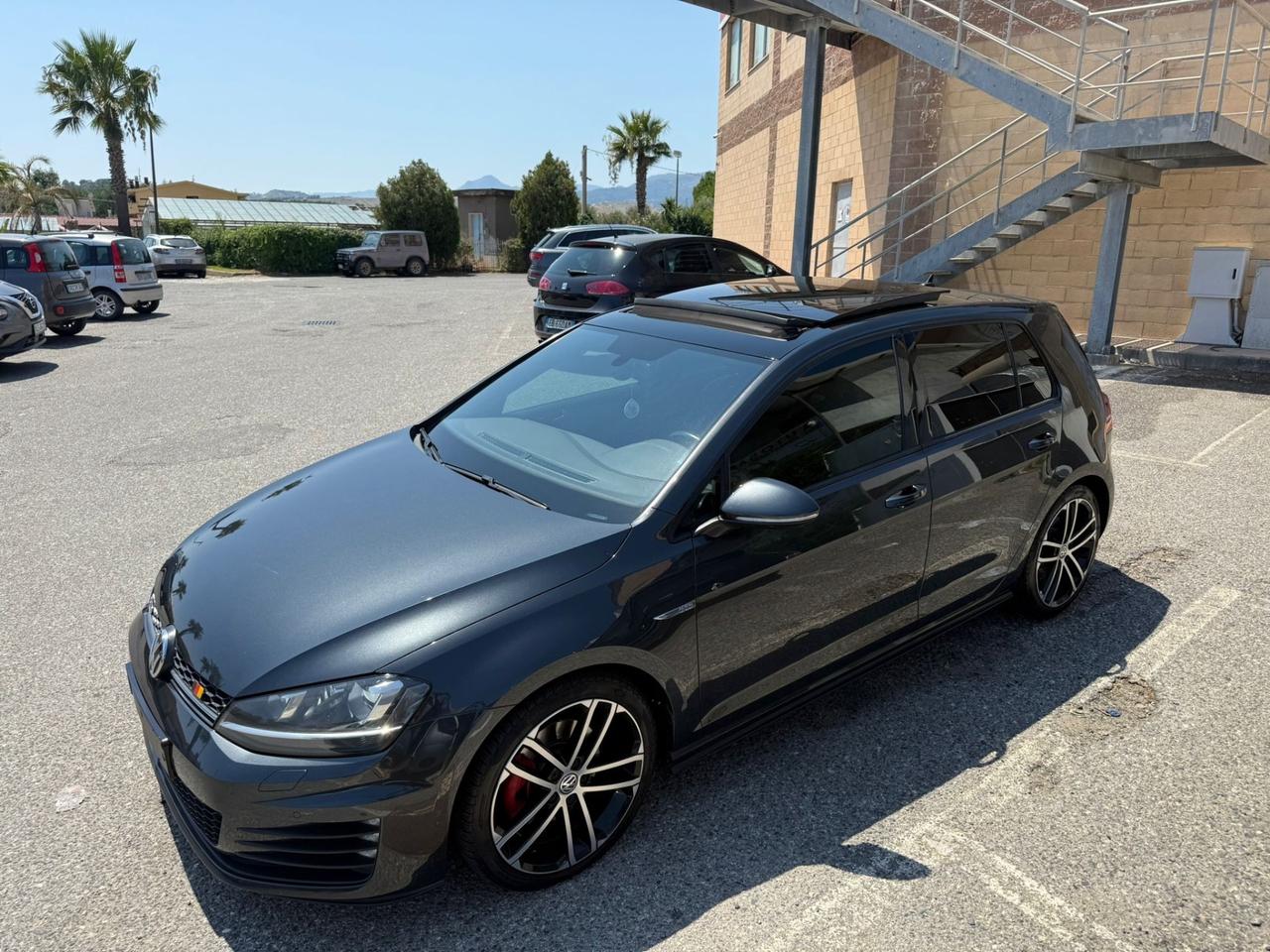 Volkswagen Golf 7 GTD TDI DSG 5p. SPORT & SOUND TETTO PANORAMICO