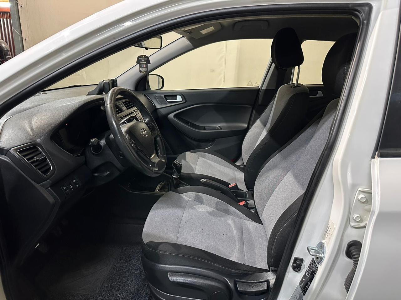 Hyundai i20 1.1 CRDi 12V 5 porte Comfort