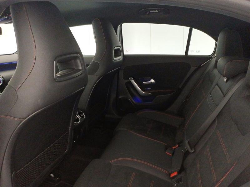 Mercedes-Benz Classe A - W177 2023 A 180 d AMG Line Advanced Plus auto