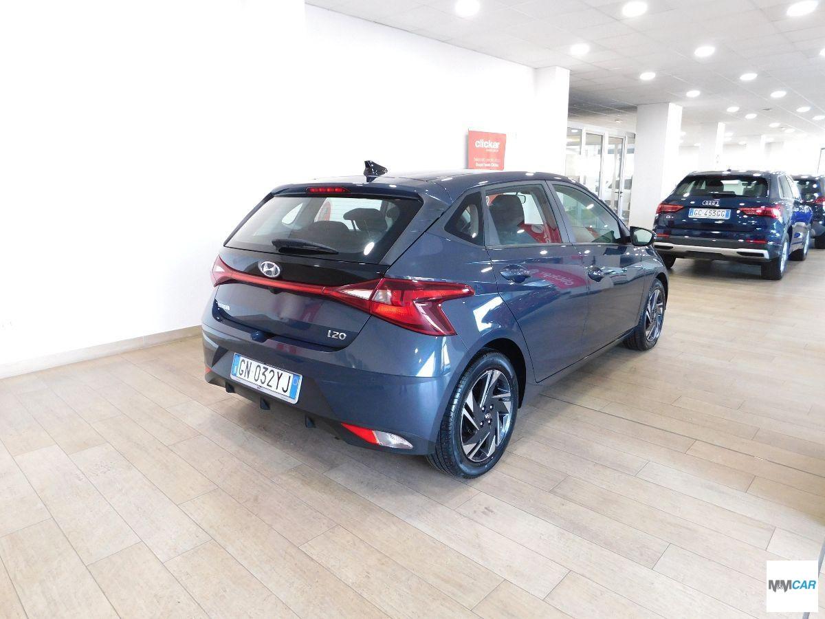 HYUNDAI - i20 - 1.2 MPI MT ConnectLine