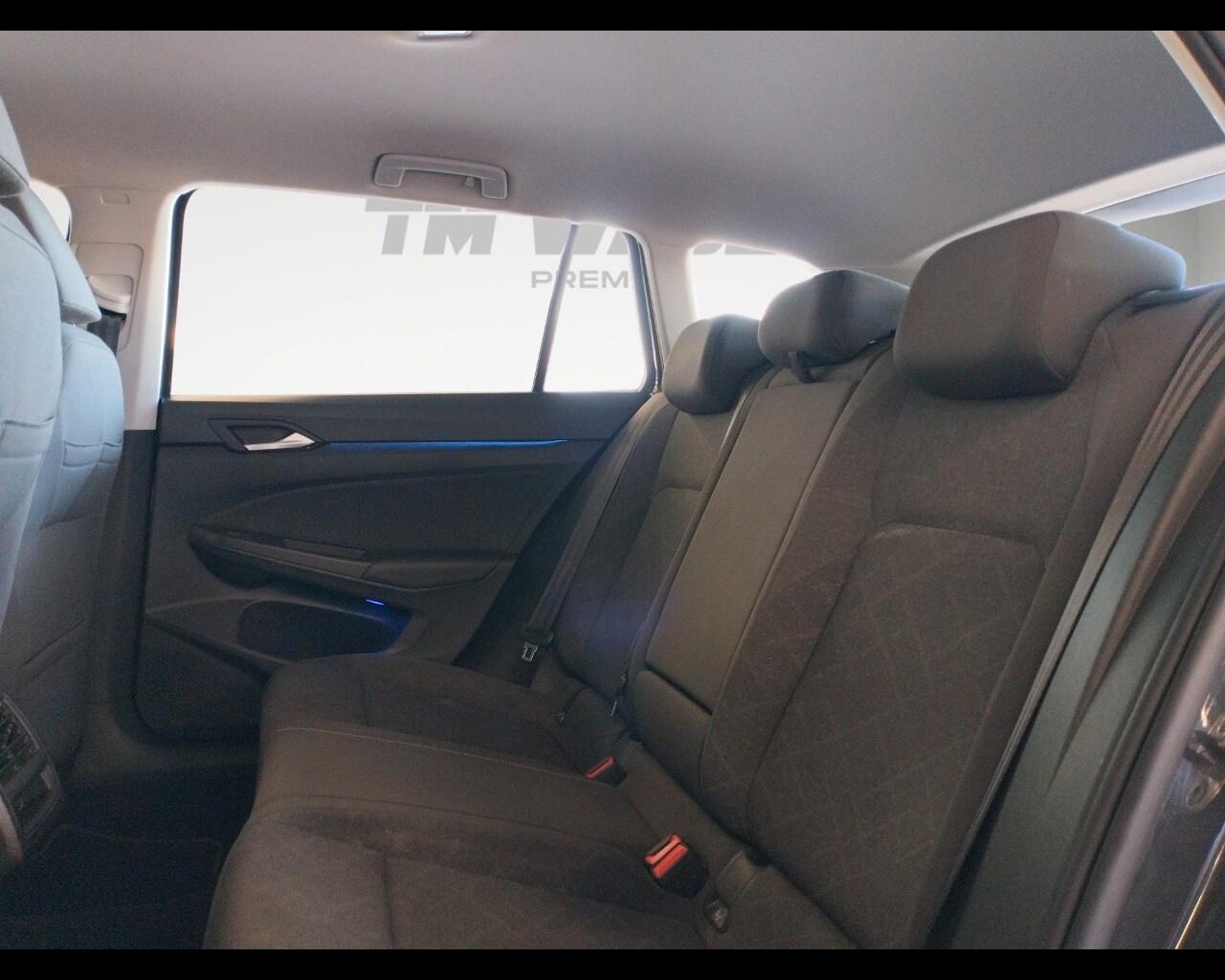 VOLKSWAGEN Golf 8ª serie Golf Variant 2.0 TDI ...