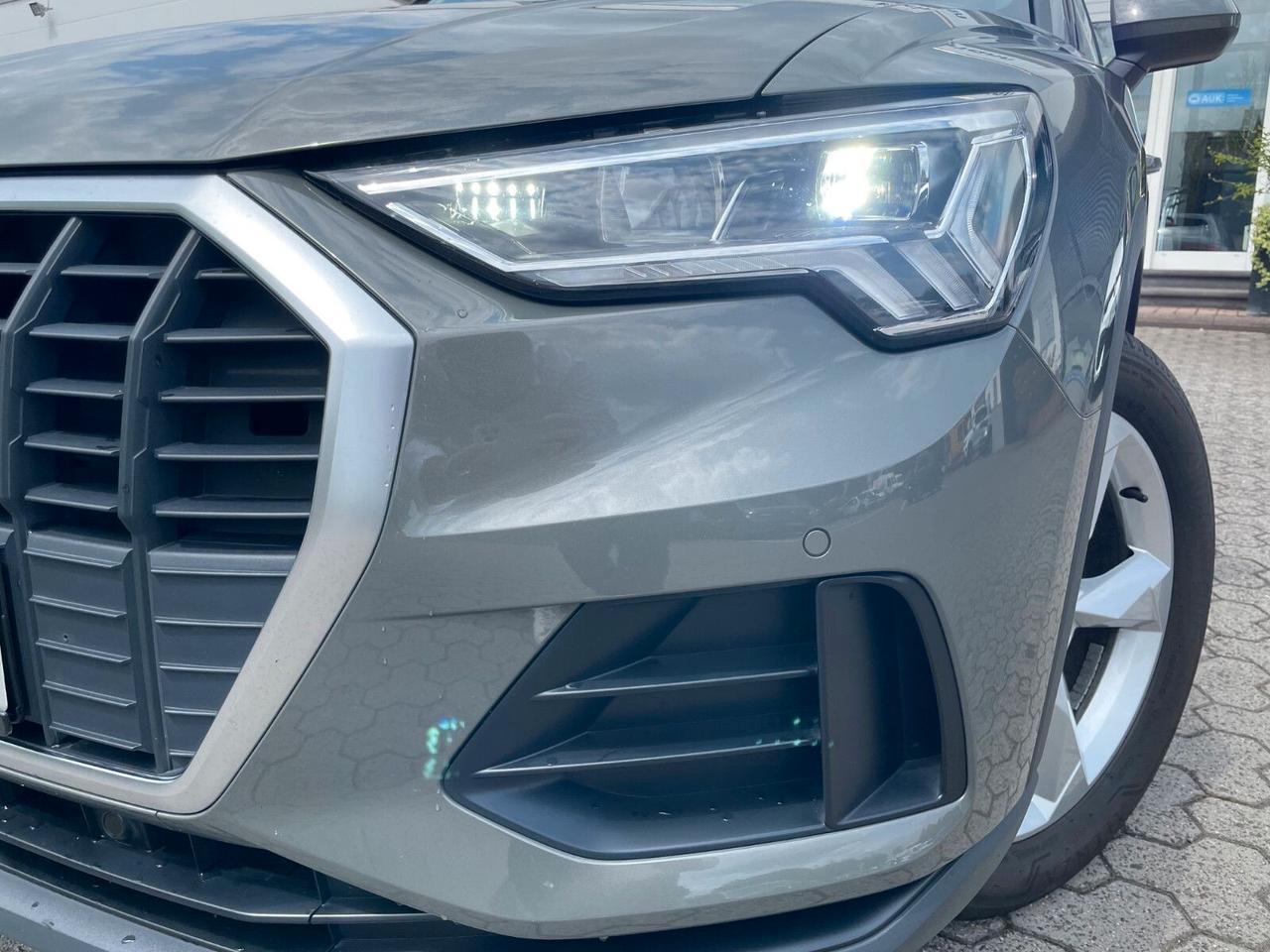 Audi Q3 35 TFSI S line edition