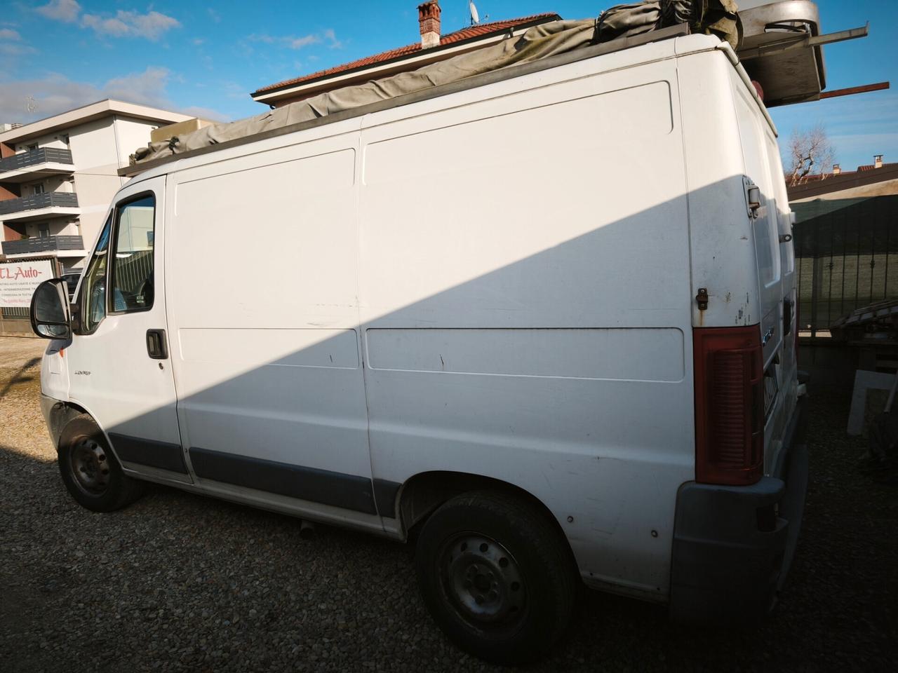 Jumper. con tenda elettrica mercati