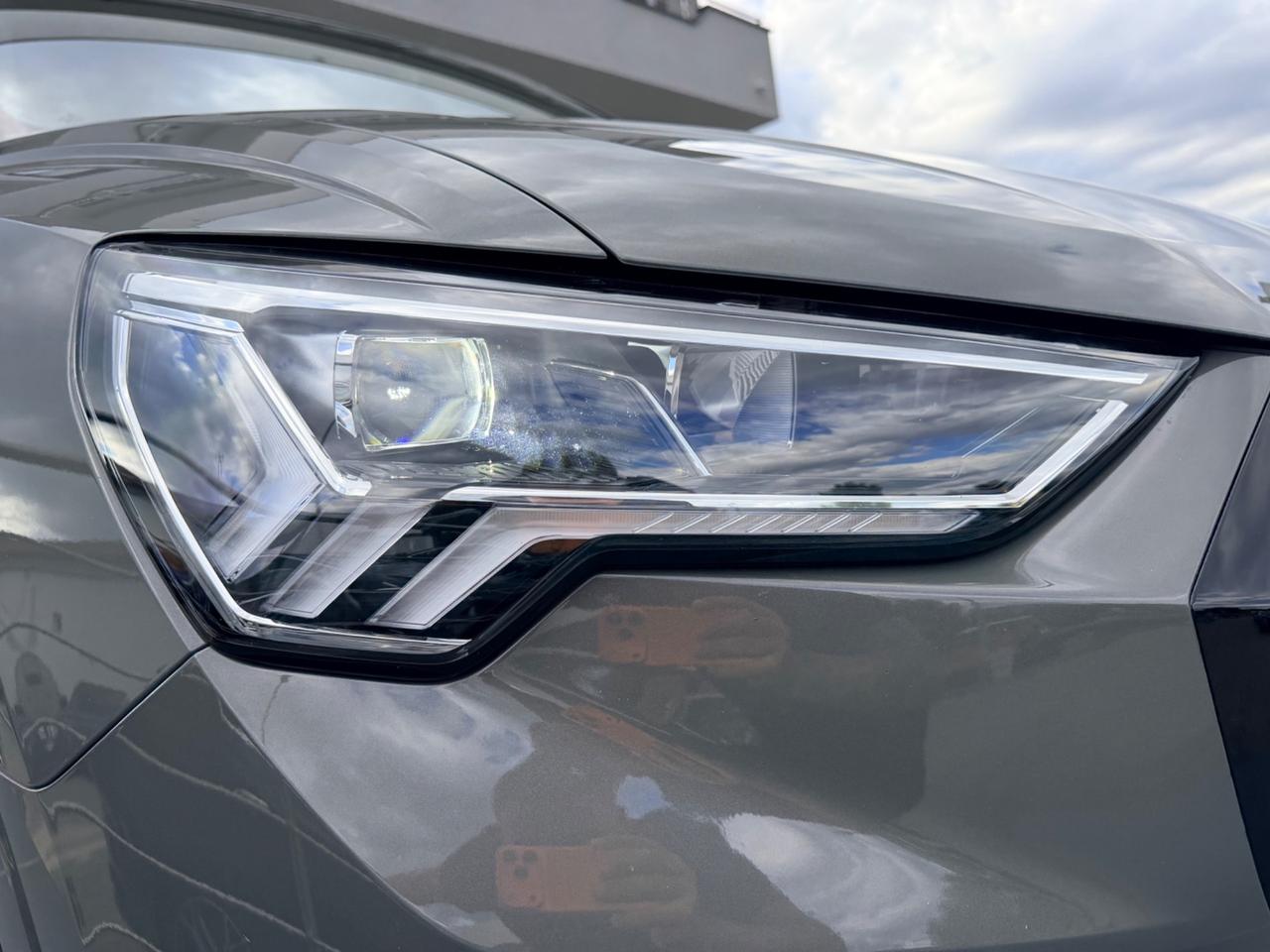 Audi Q3 35 150cv TDI S tronic line edition