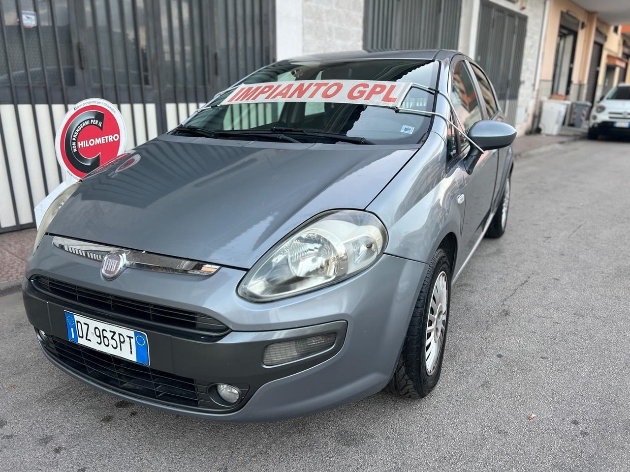 Fiat Punto evo 1.4 benzina/GPL Anno 2011 km 194000