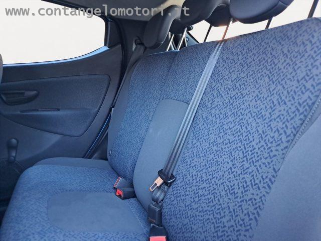 LANCIA Ypsilon 1.0 FireFly 5 porte S&S Hybrid Ecochic Silver