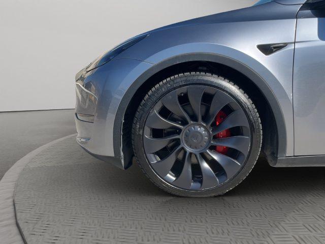 TESLA Model Y Performance Dual Motor 4WD