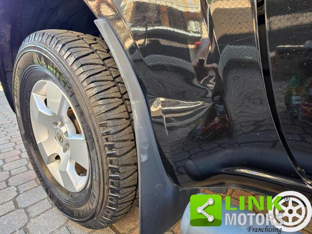 NISSAN Navara 2.5 dci d.cab 190 CV Sport IVA COMPRESA