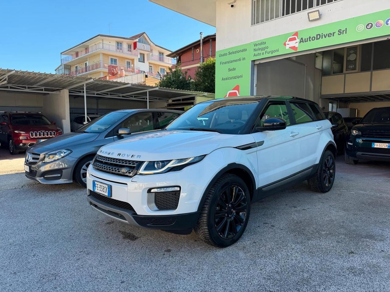 Land Rover Range Evoque 2.0 TD4 150 CV 5p. SE