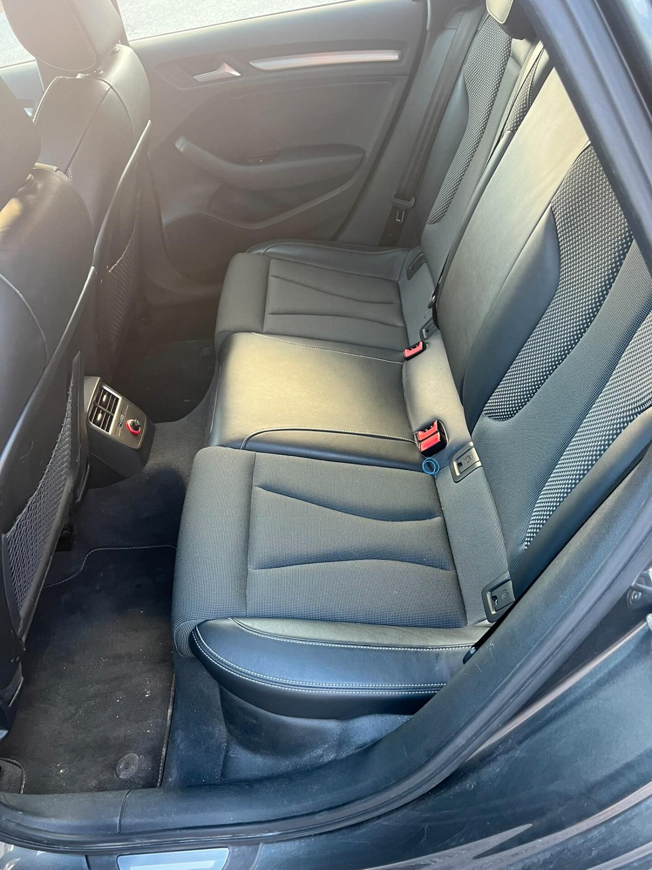Audi A3 SPB 2.0 TDI 150 CV SLINE