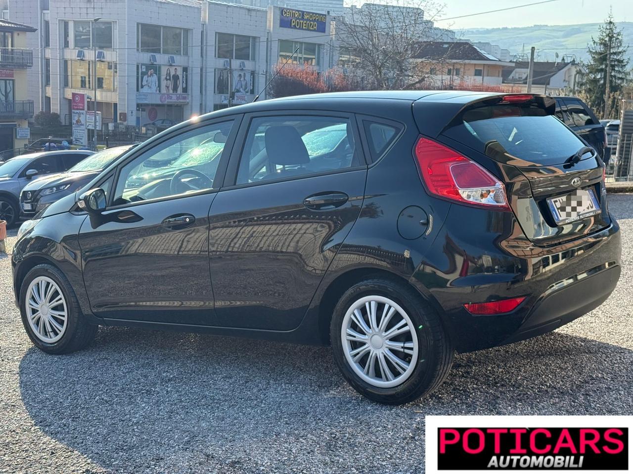 Ford Fiesta 1.5 TDCi 75CV 5 porte Business