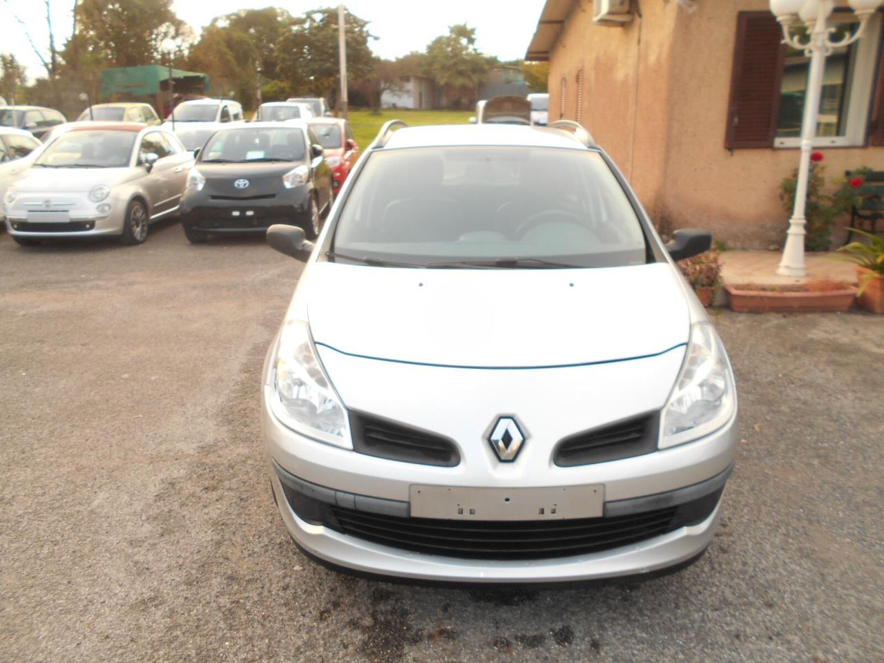 Renault Clio 1.2 16V SporTour Dynamique